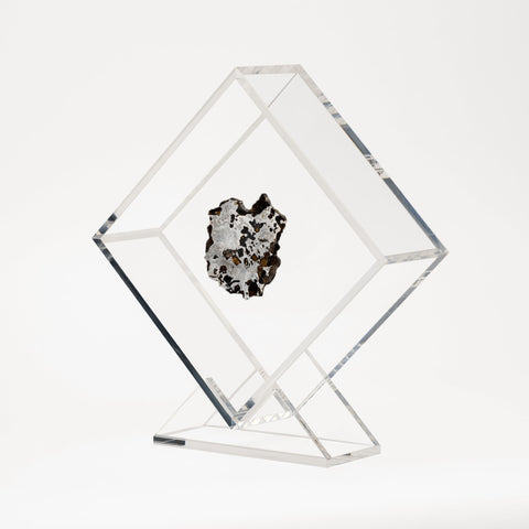 Seymchan Meteorite with Olivine Crystals + OWO